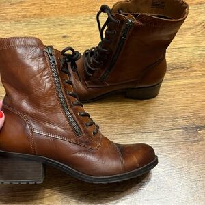 Miz Mooz Brown Leather Lace-Up Ankle Boots excellent condition